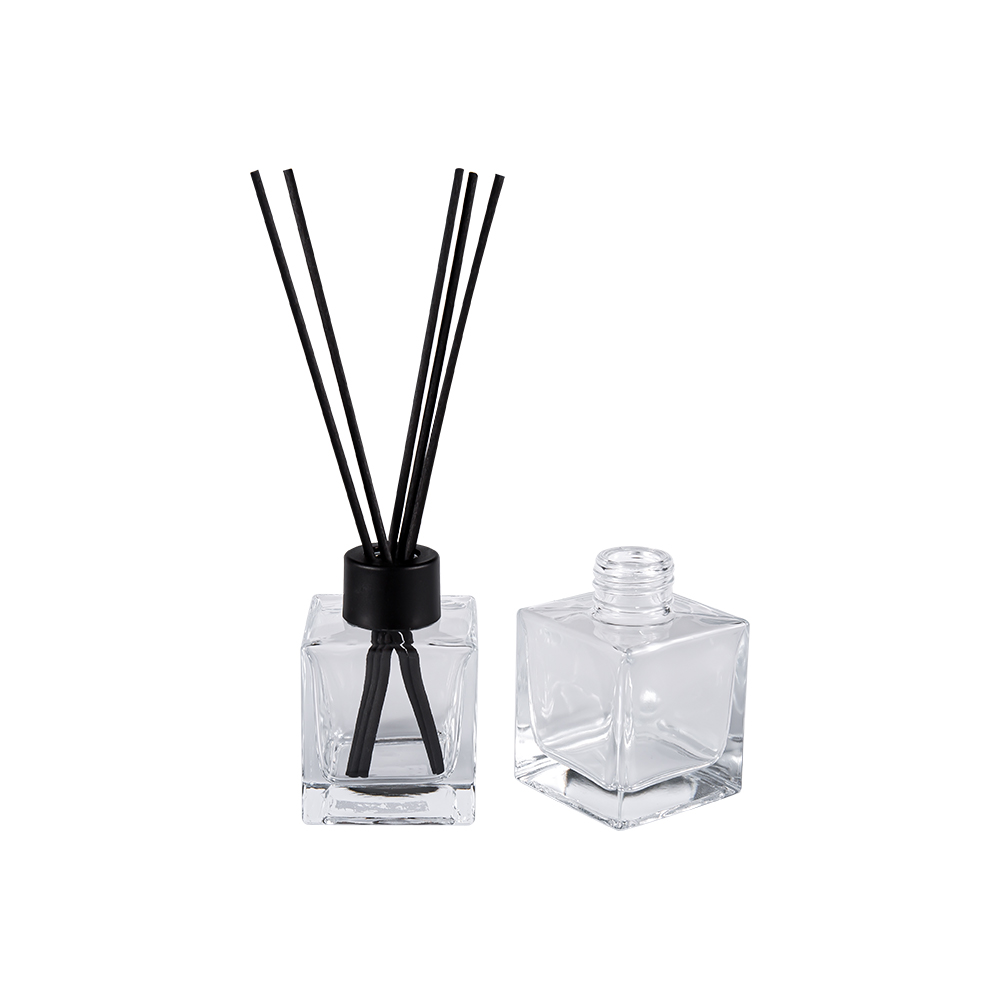 HJ-0309# Štvorcová sklenená aromaterapeutická fľaša 24MM Matná čierna plastová čiapočka Nálepka s hliníkovým uzáverom