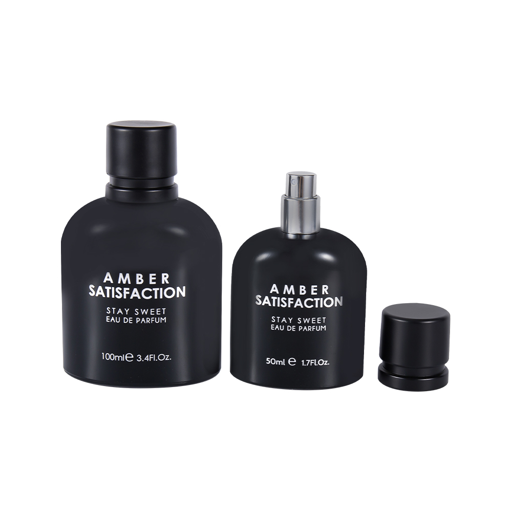 GC3849-WJ176 50 ml farebne potiahnutá žiarivo čierna sklenená fľaša na parfumy s plastovým uzáverom ABS PP